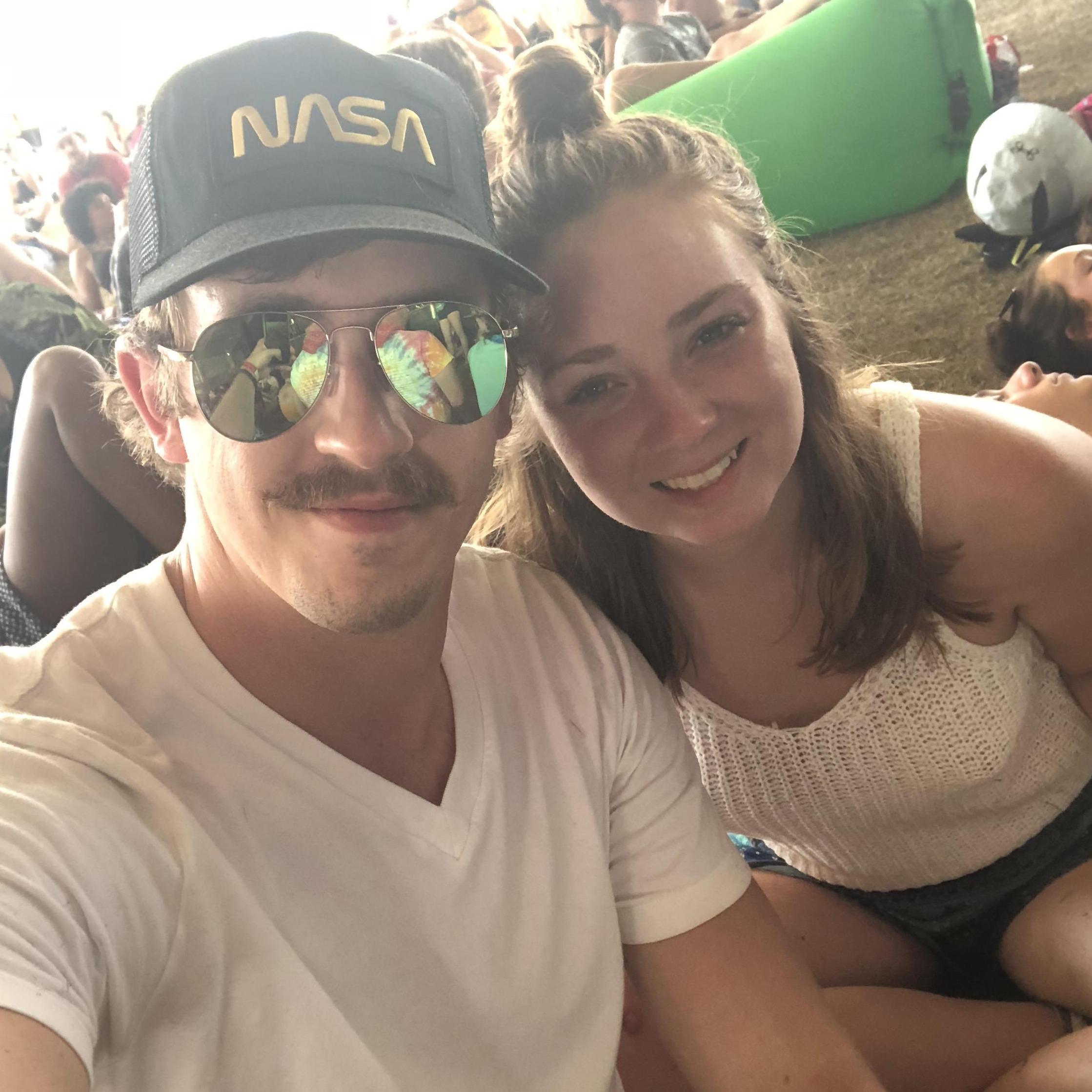6.8.18

Bonnaroo 2018. Alt-J, Midland, and Everything Everything were a few favorite acts.