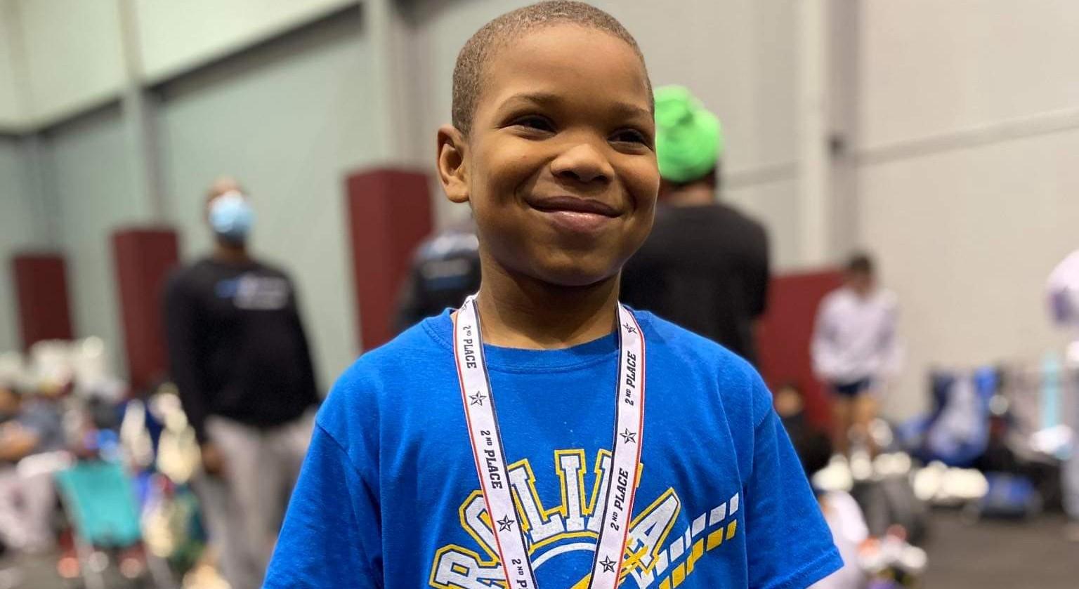 The Wedding Website of Ayleonna Camp and Dexter George Jr