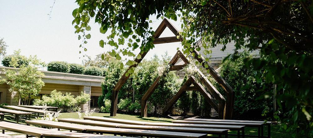 The Wedding Website of Lauren Janoschka and Holden Evans