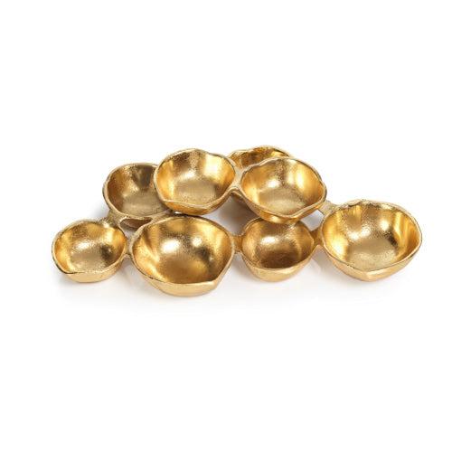 Cluster of 8 Small Gold Service Piece