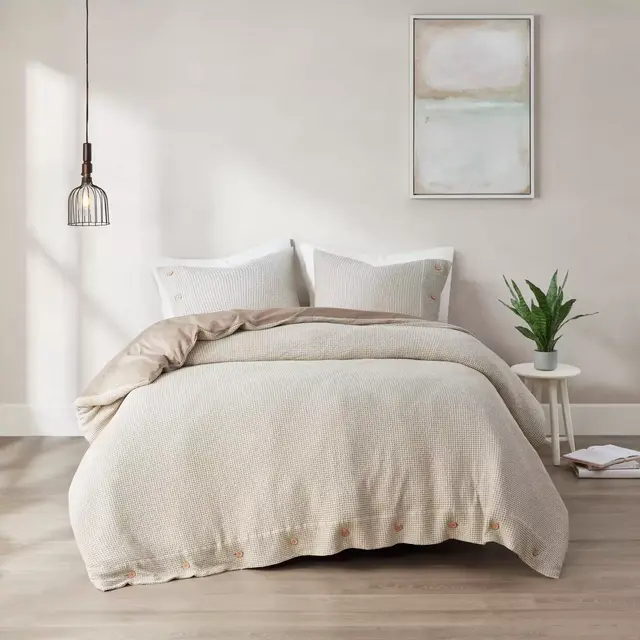 Clean Spaces Mara Waffle Weave 4-Piece King/California King Comforter Cover Set in Taupe