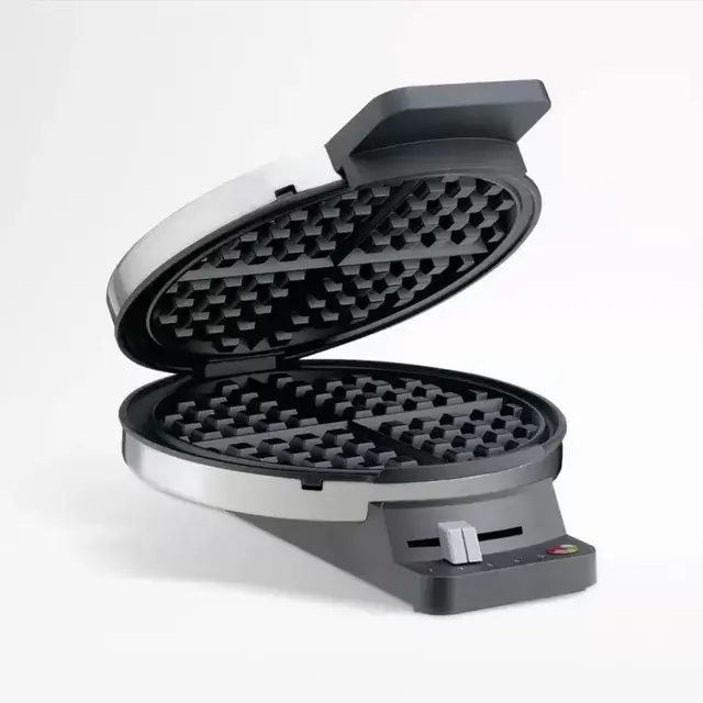 Cuisinart ® Classic Waffle Maker