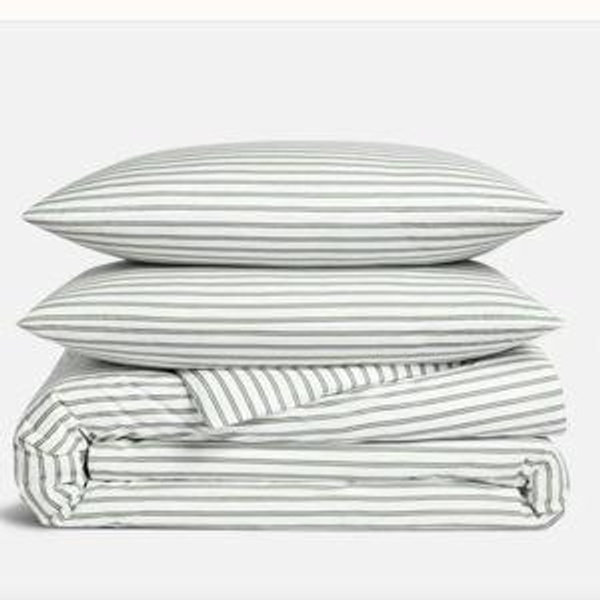 Luxe Sateen Duvet Set. Size: King Color: Tandem Stripe in Fresh Moss