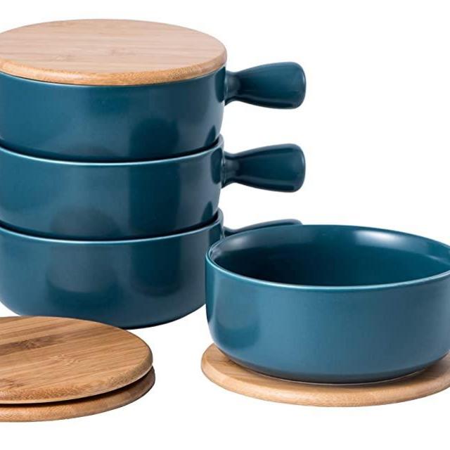 Set 4 of 22 Ounces (OZ) French onion with BAMBOO lids for soup crocks oven safe, Porcelain Bowl with handle for full capacity cereal, chili pot, stew cheese, Tortilla soup bowl and stew pot (Teal)