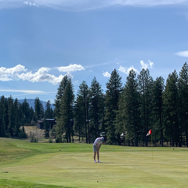 Connor and Megan’s Golf Fund
