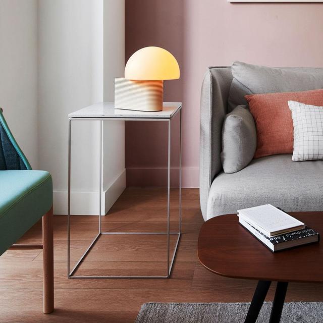 Arintzea Table Light