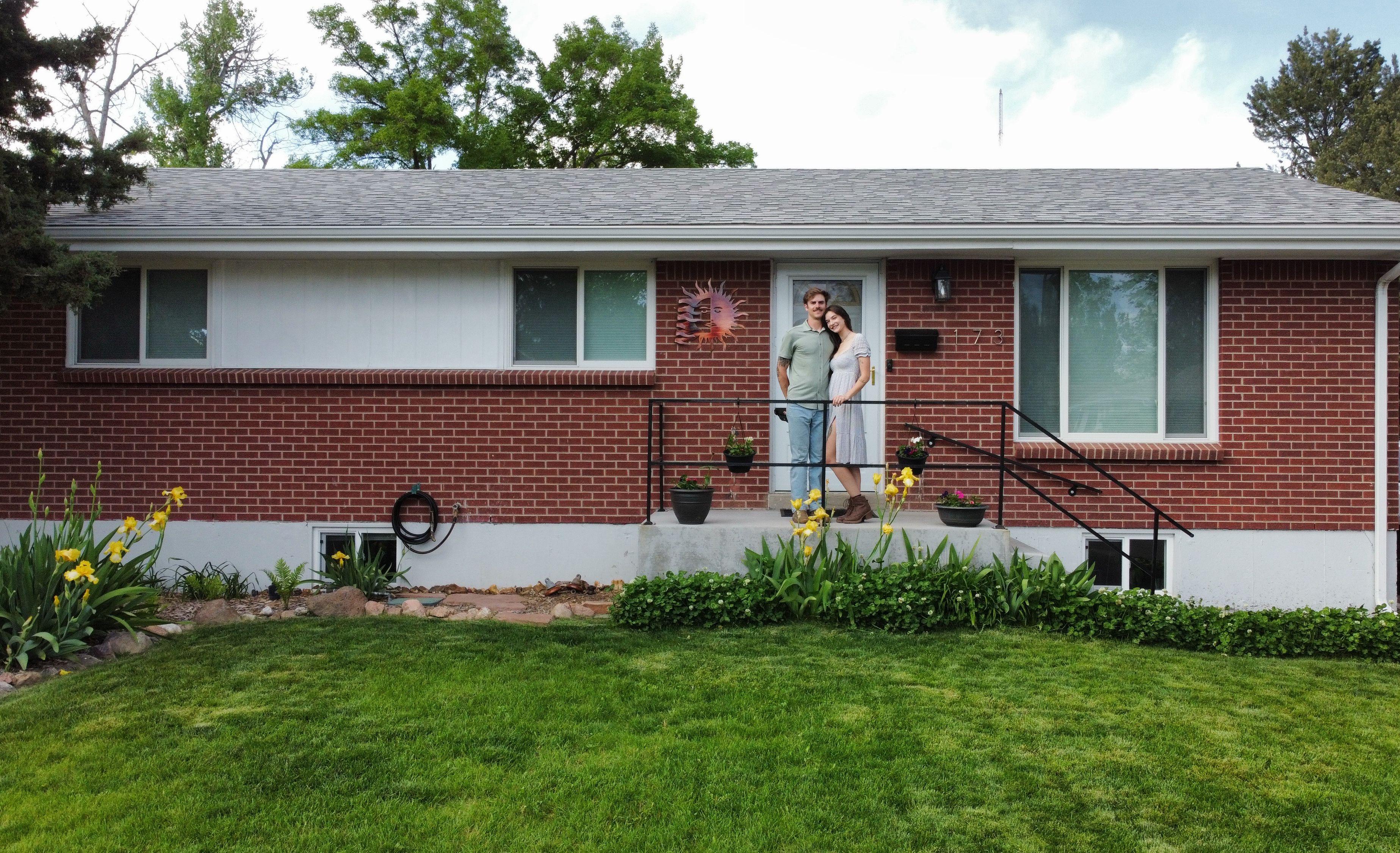 The Wedding Website of Margot Millen and Tyler Reinhardt