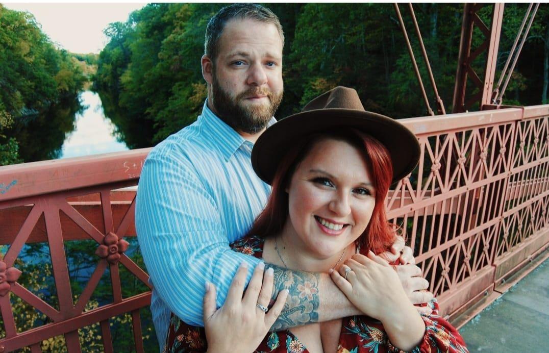 The Wedding Website of Kelly Burns and Chris Braun