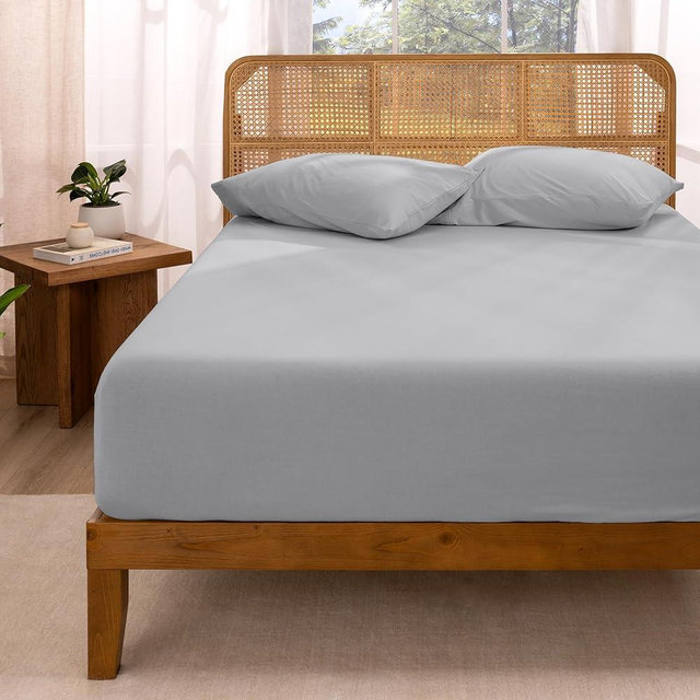 Bare Home 100% Organic Cotton Jersey Fitted Sheet - Queen Size - Ultra Soft - Deep Pocket Fitted Sheet - 100% Cotton - Ring Spun Yarns (Queen, Light Grey)