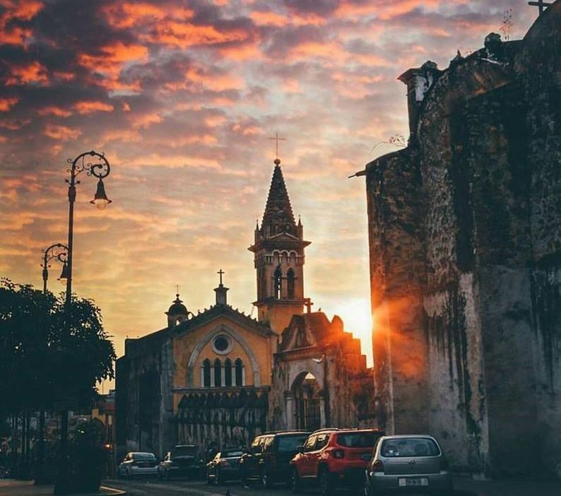 The Wedding Website of Laura Guerrero Vélez and Bradley Kaufman