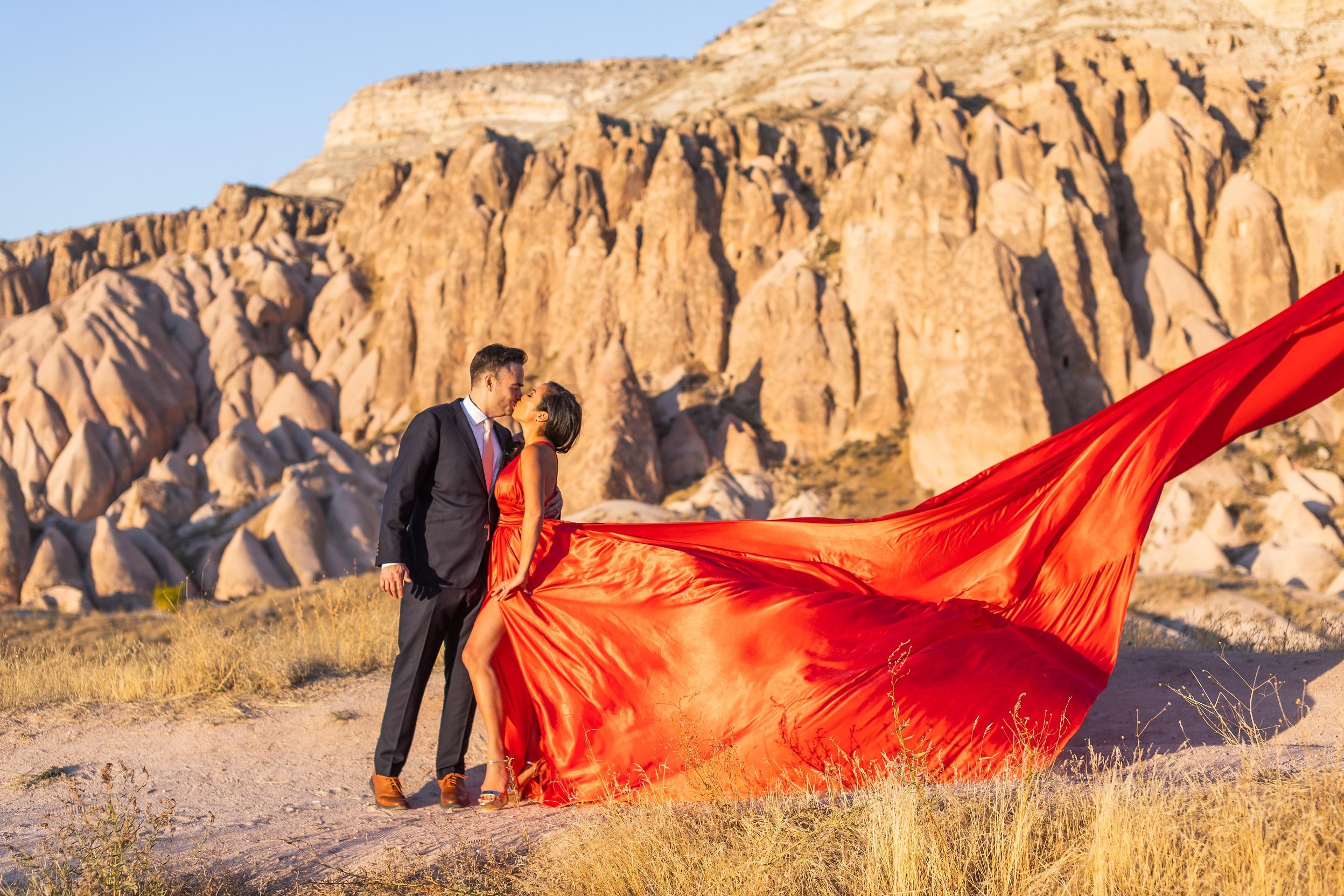 The Wedding Website of Jeanie Nguyen and Taylor Elliott