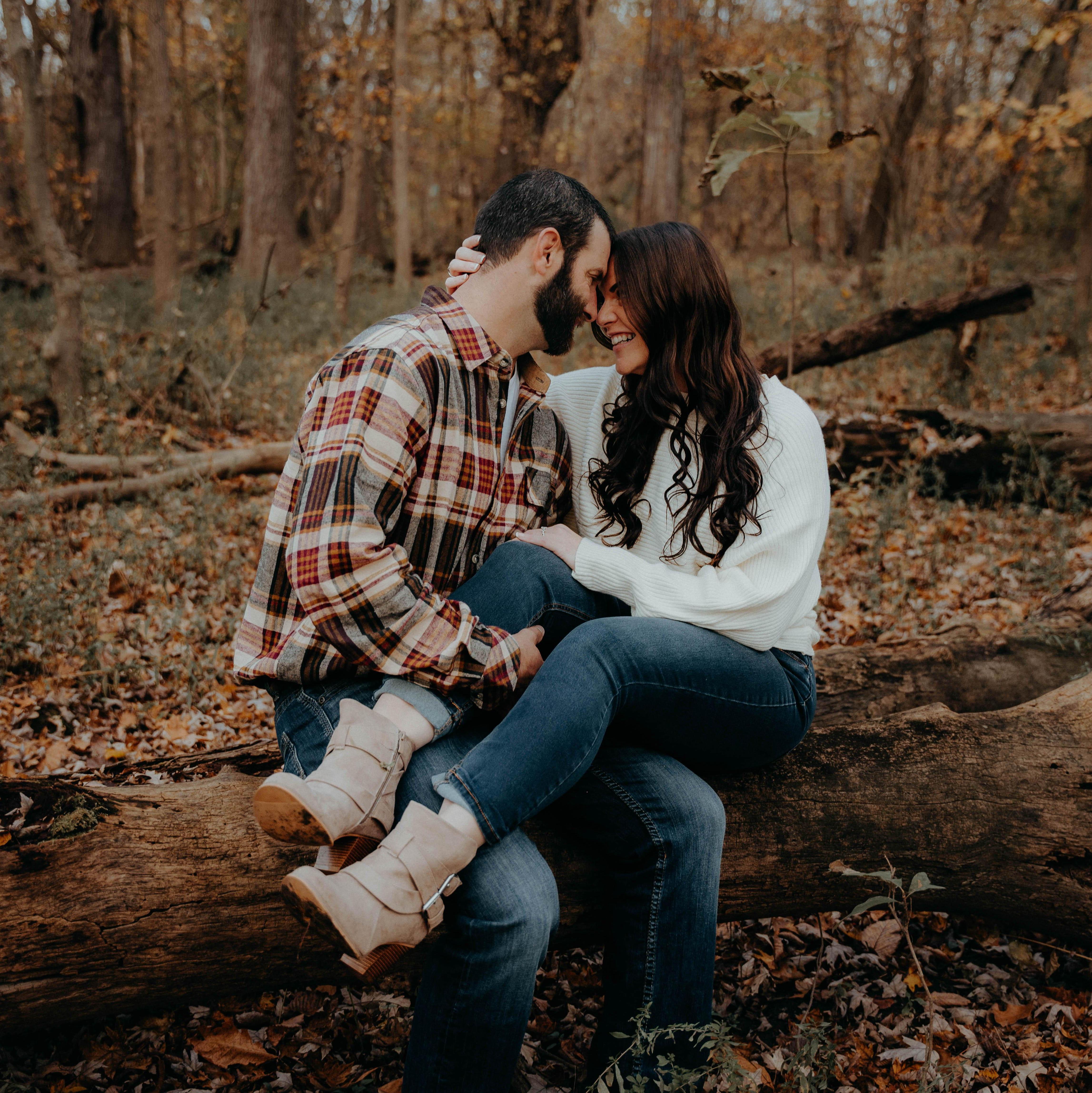 Engagement photos Oct 2023