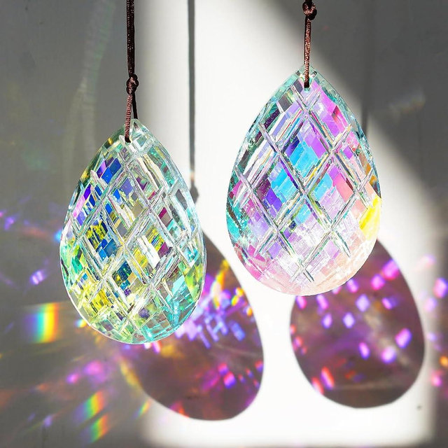 HDCRYSTALGIFTS Set 2 Crystal Sun Catcher Prisms Pendant for Window Hanging Decor,3inch AB Colored Crystal Suncatchers Rainbow Maker Light Catcher for Home Indoor Garden Christmas Tree Ornament