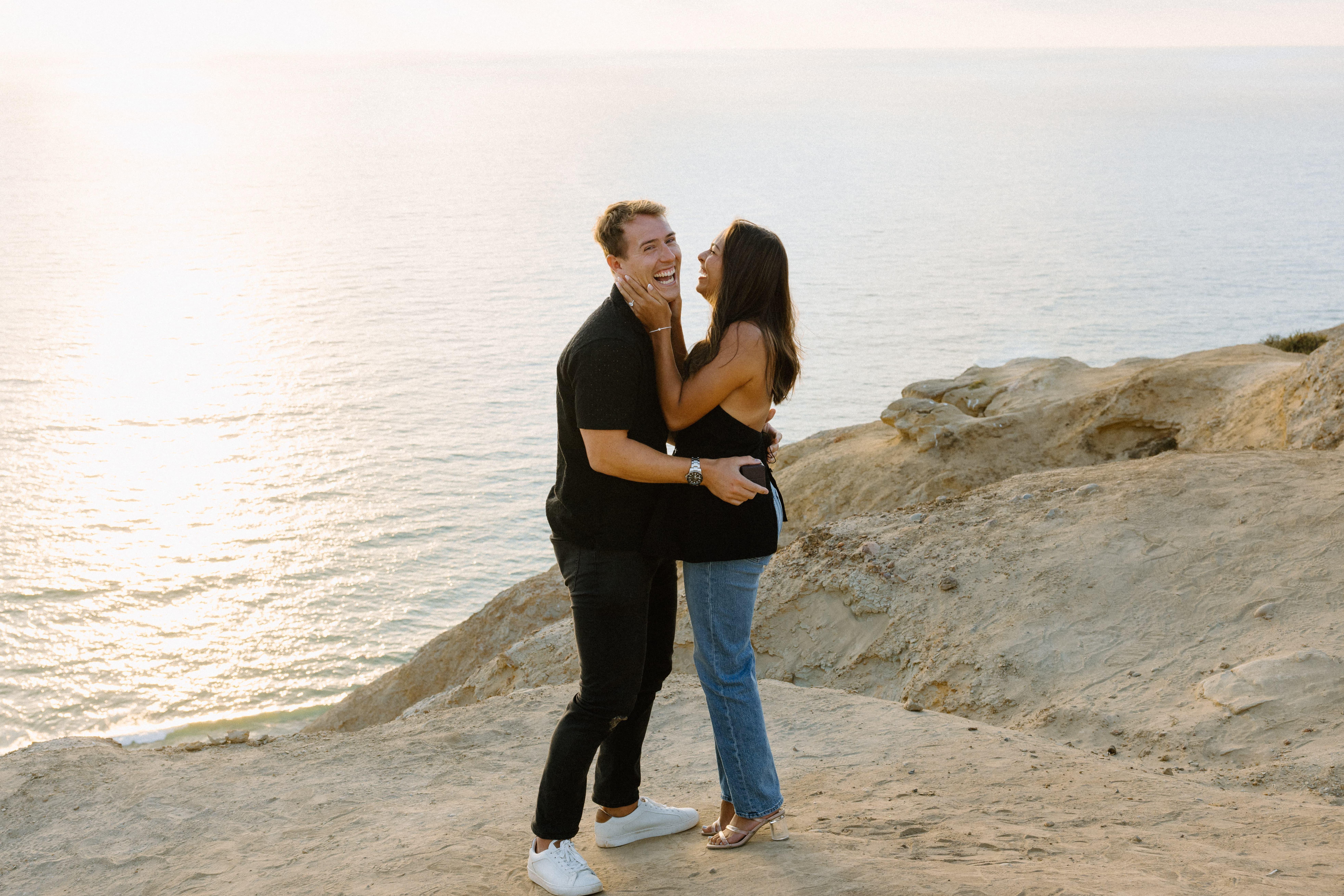 The Wedding Website of Deven Herbine and Hunter Hayes
