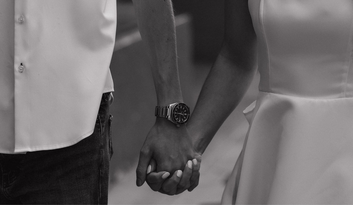 The Wedding Website of Alexsandra Krupica-Sarsano and Robert Ellis