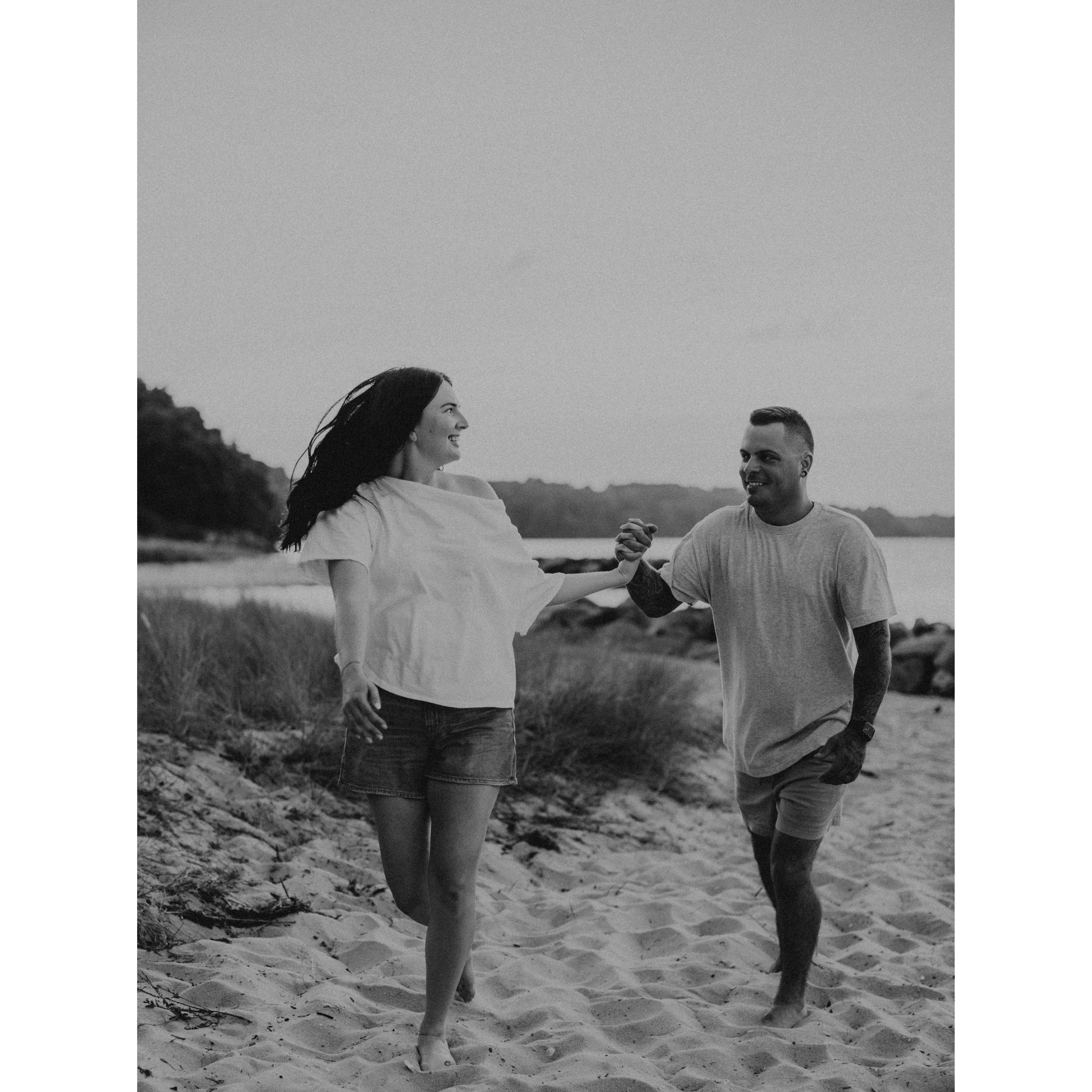 Engagement Photos at Yorktown Beach - June 2024
