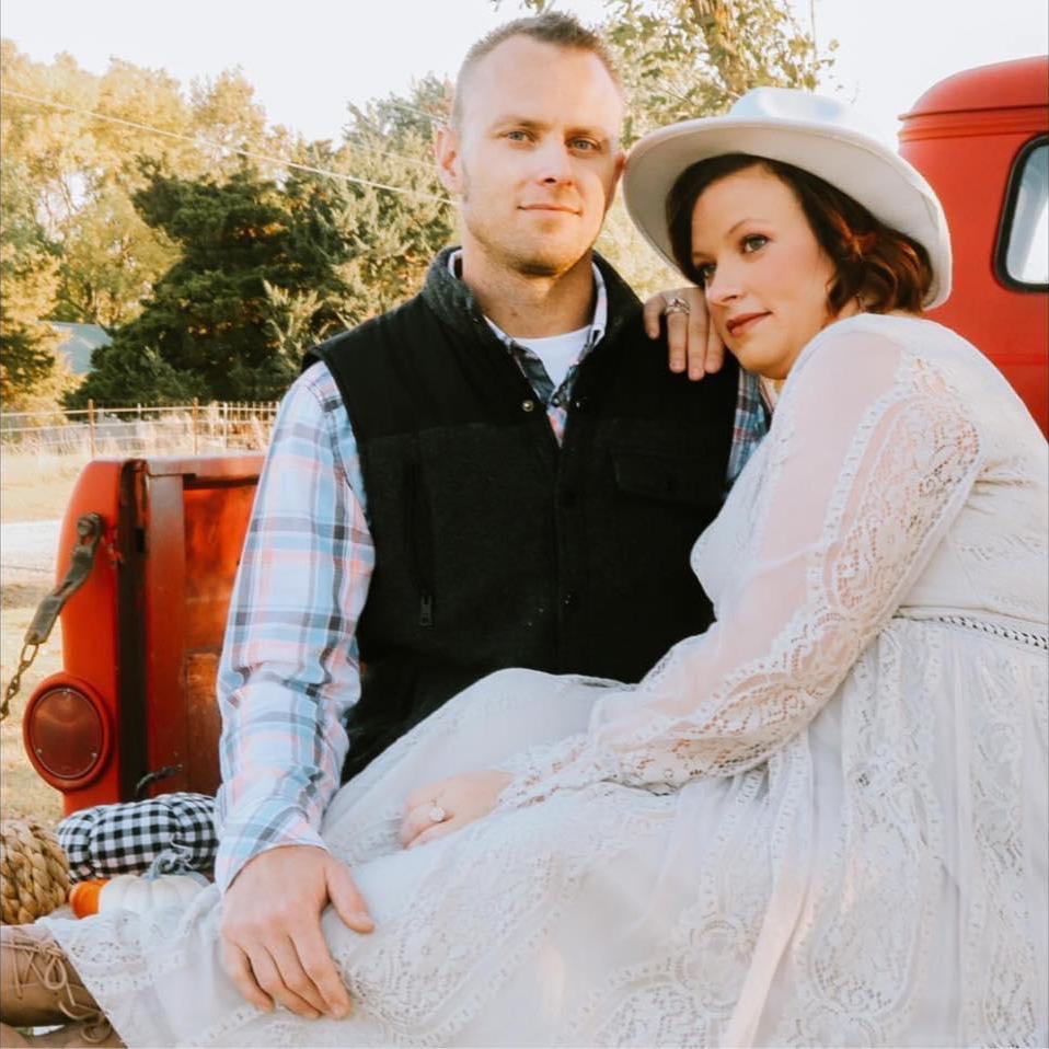 October 2022

Pregnant with Charlie.