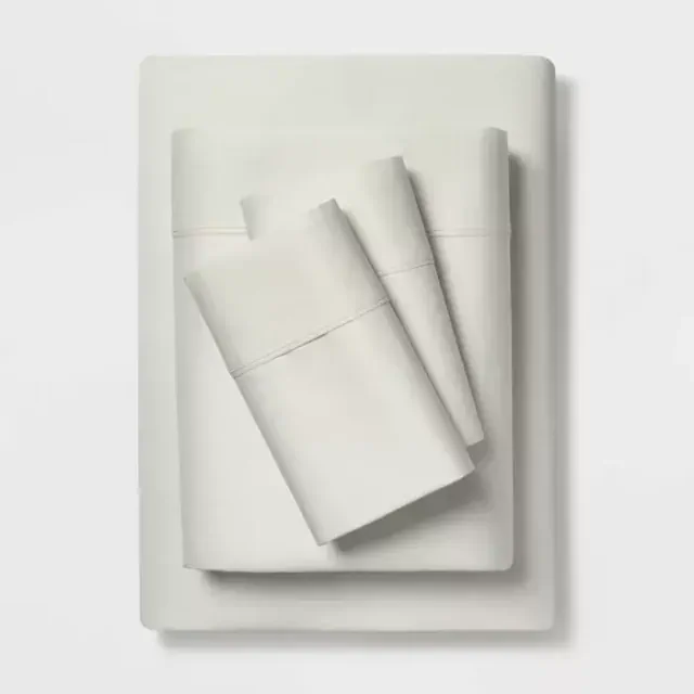 400 Thread Count Solid Performance Sheet Set - Threshold™