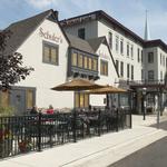 Schuler's Restaurant & Pub