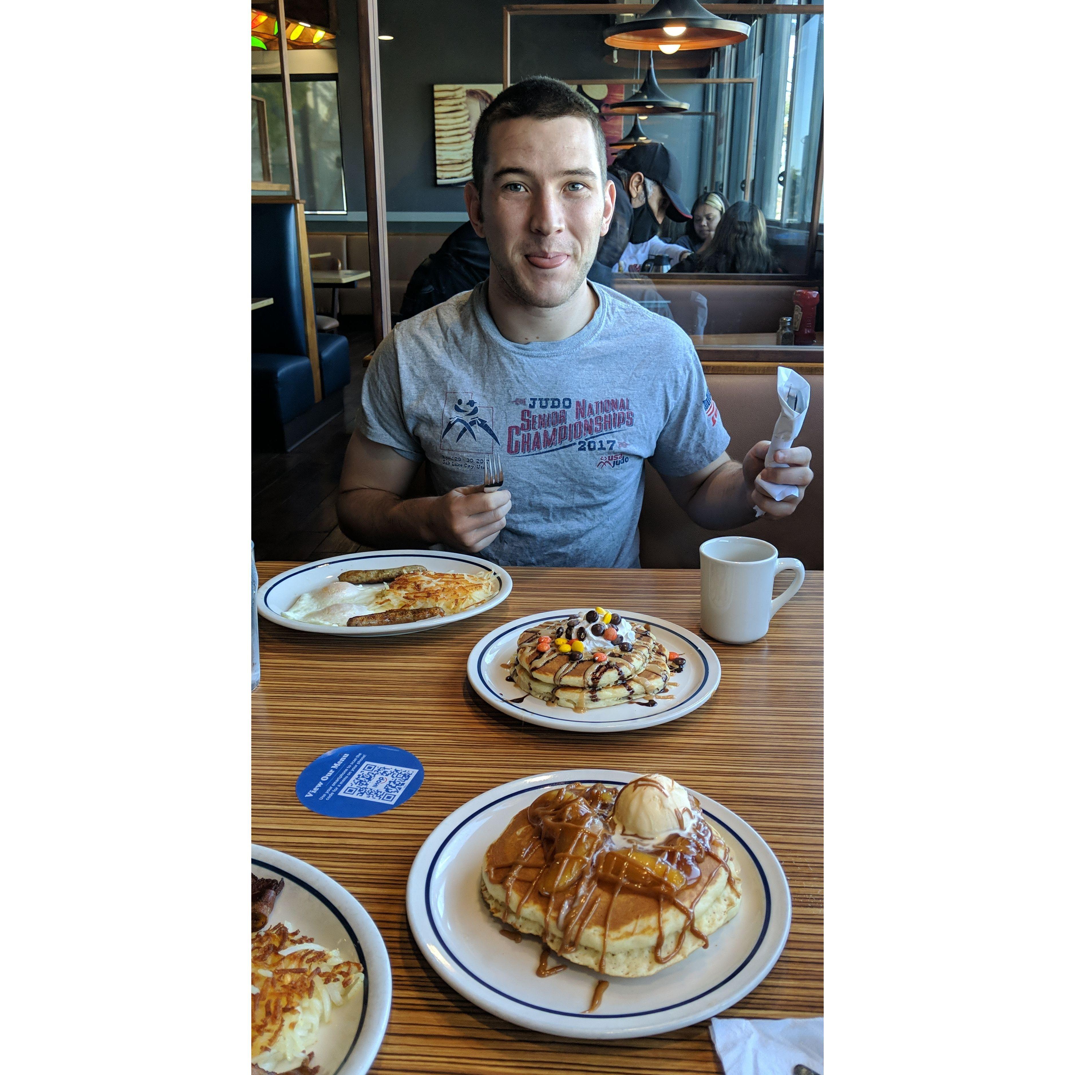 And plenty of good food in California whether it was an LA hotspot, or just IHOP together before Robbie headed back home.