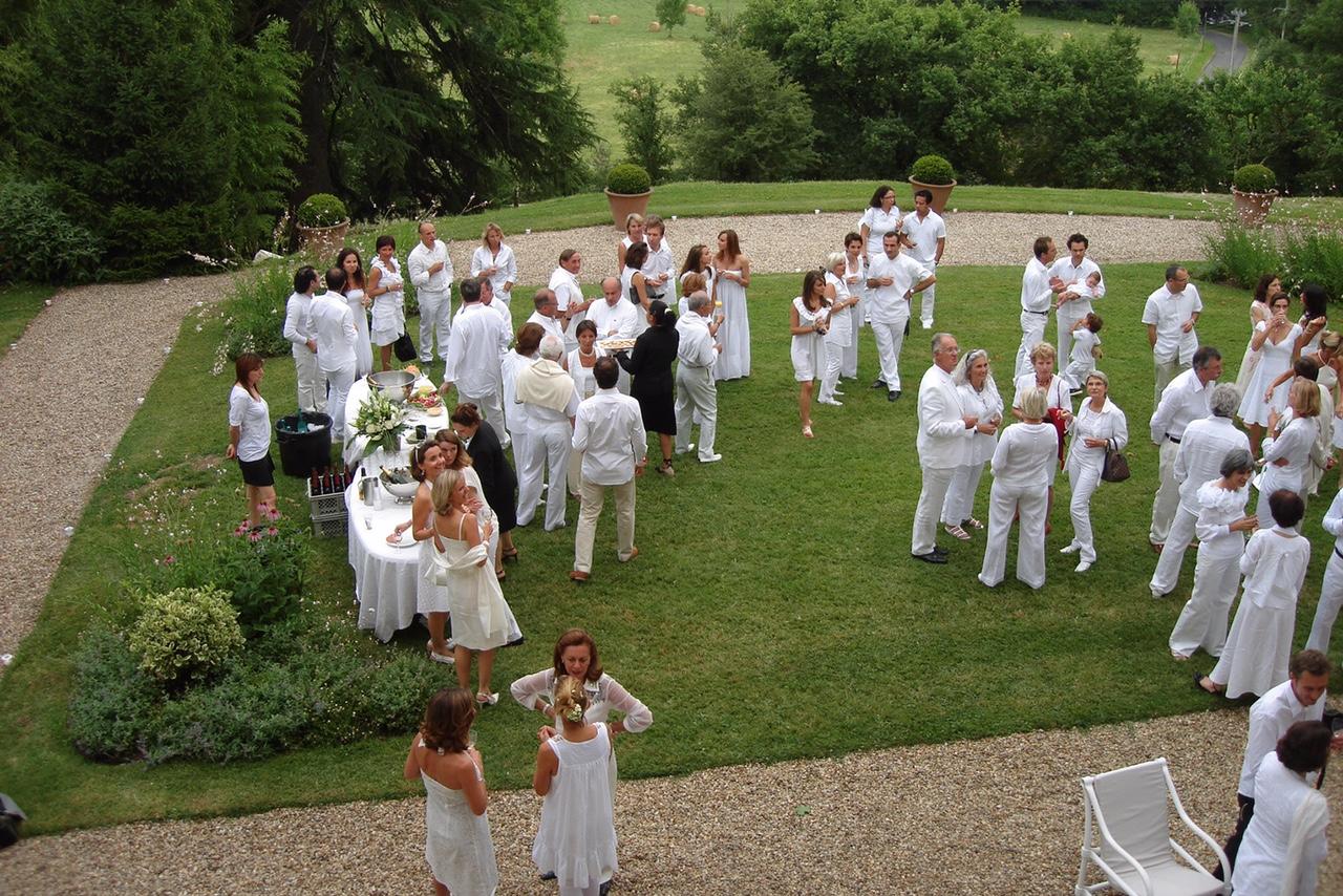 The Wedding Website of Terry Doonan and Lourdes Hassler