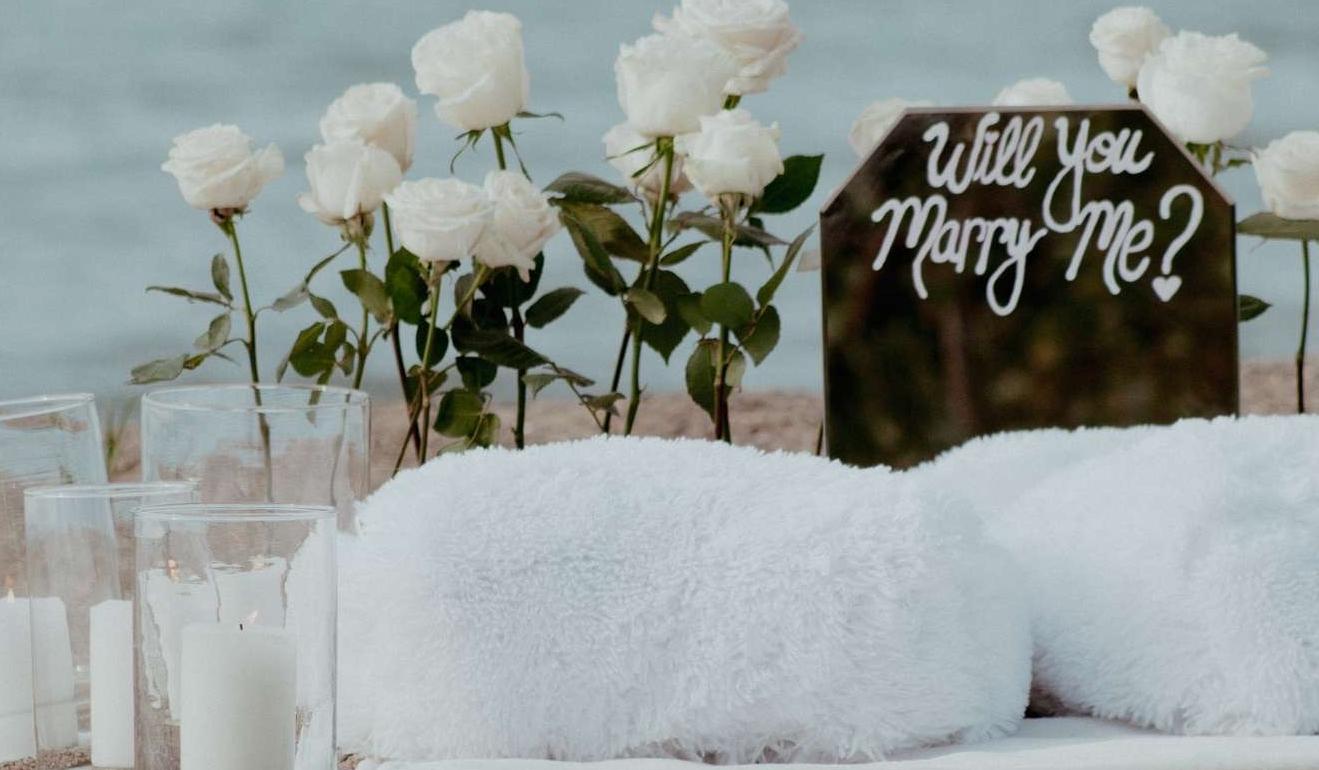The Wedding Website of Alyssa Prylinski and Timothy Roberts