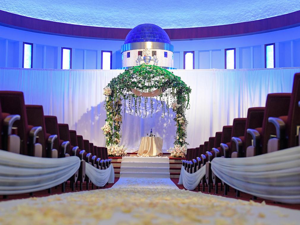 The Wedding Website of Jordana Holden and Daniel Morris