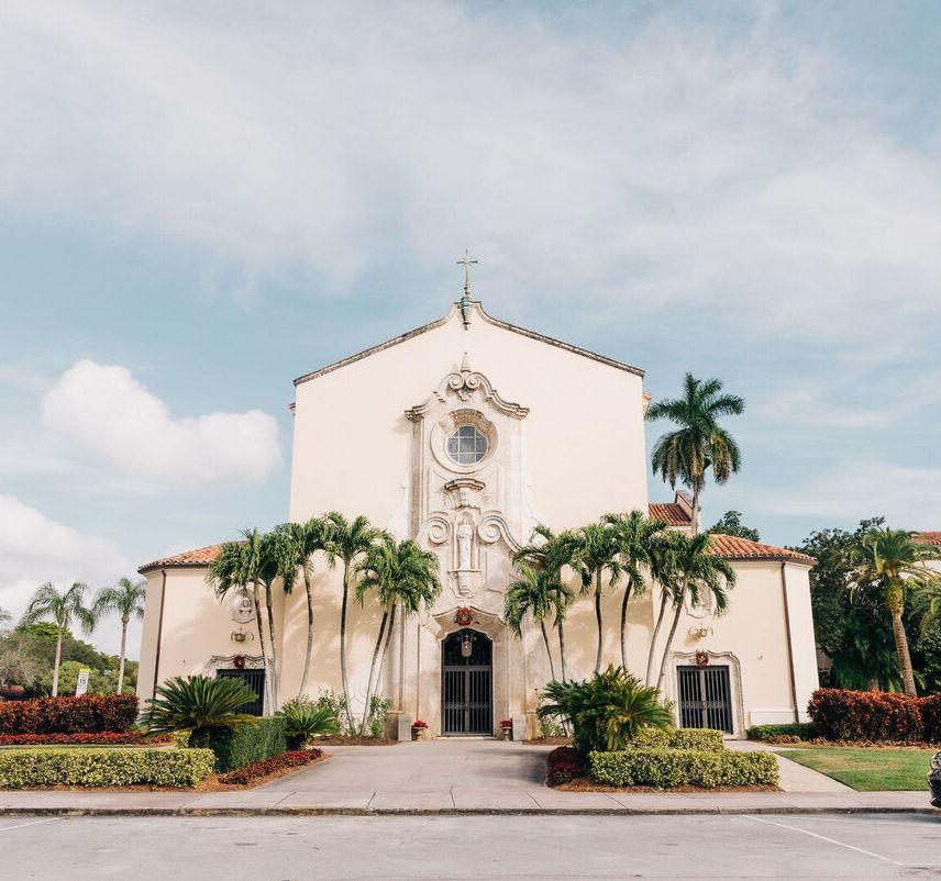 The Wedding Website of Maria Gabriela Morassutti and Cesar Rondon