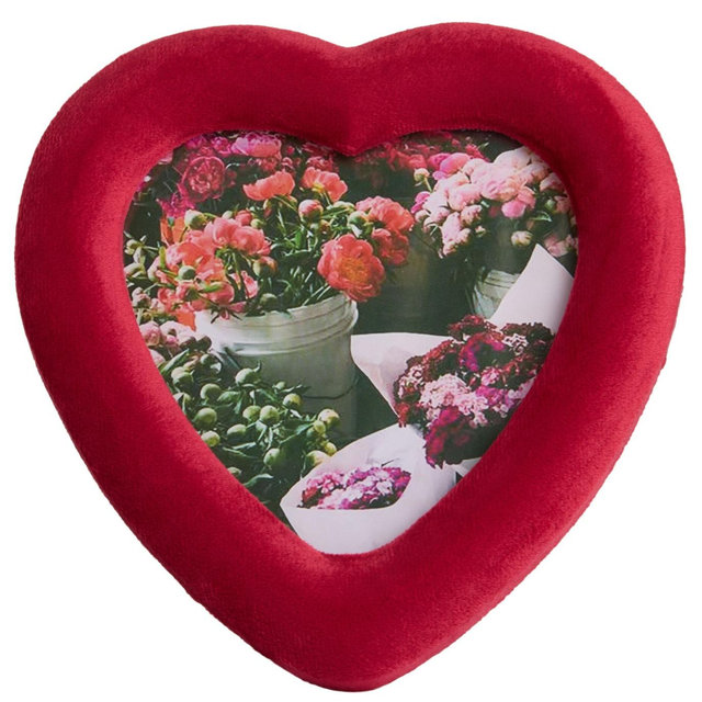 Red Velvet Heart Picture Frame