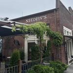 Niedlov's Cafe & Bakery