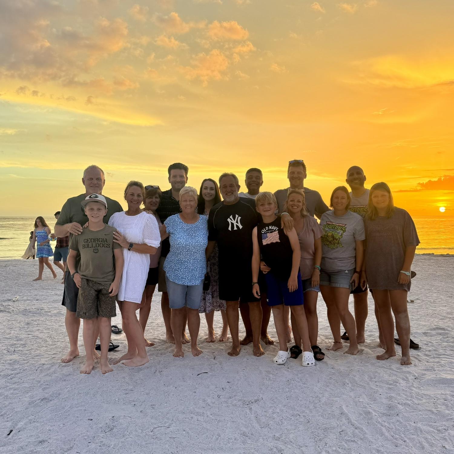 Family sunset pics <3