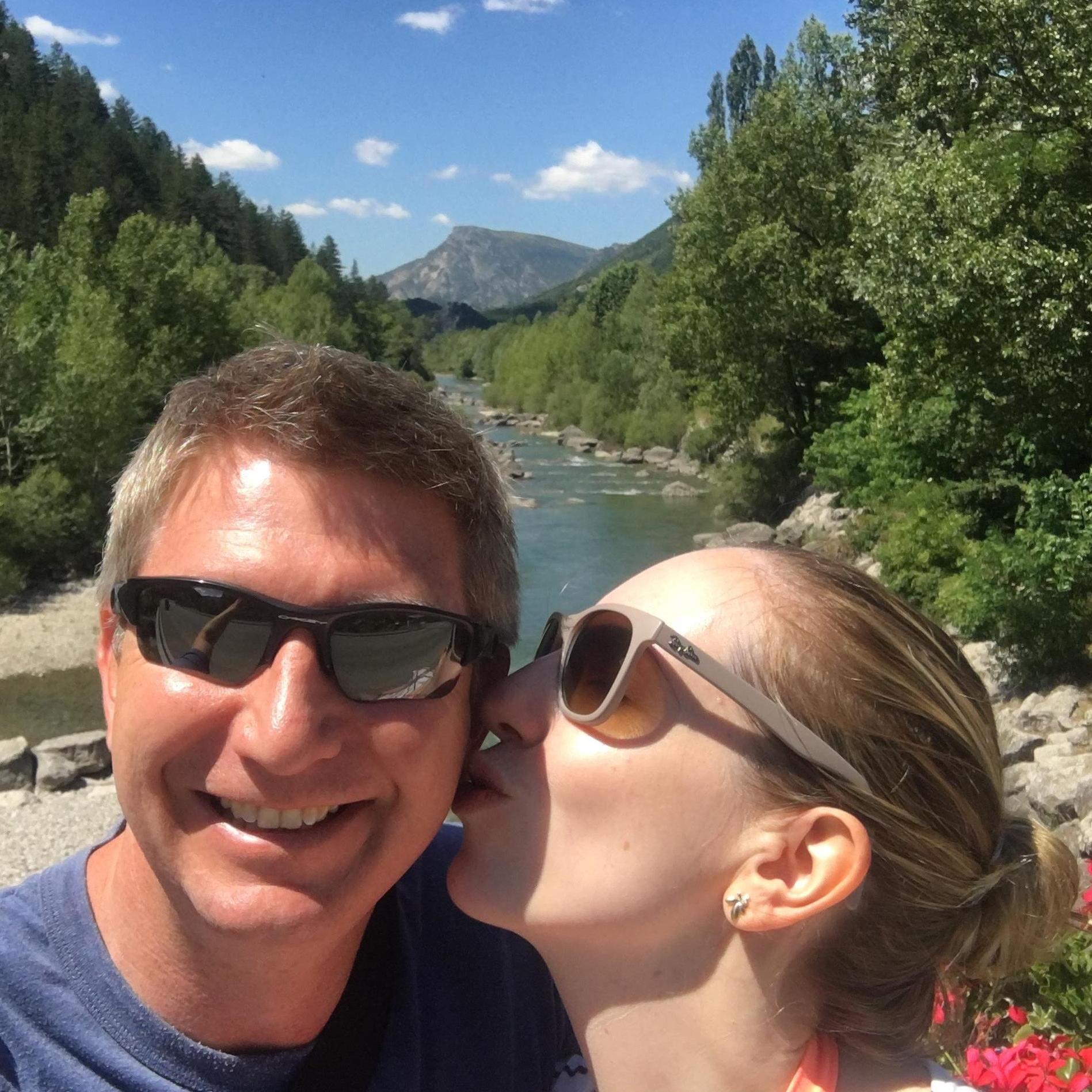 We love nature as much as we love travelling.