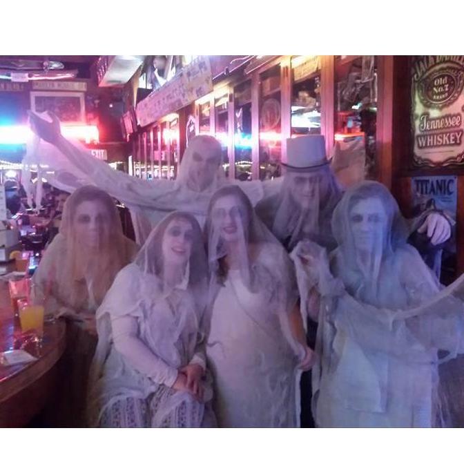 Our first Halloween, Ghosts at Dels