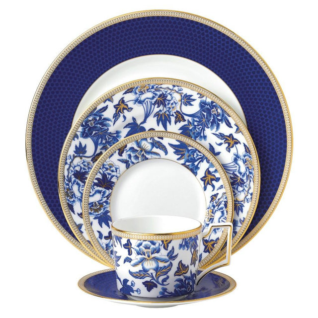 Wedgwood Hibiscus 5-Piece Dinnerware Set