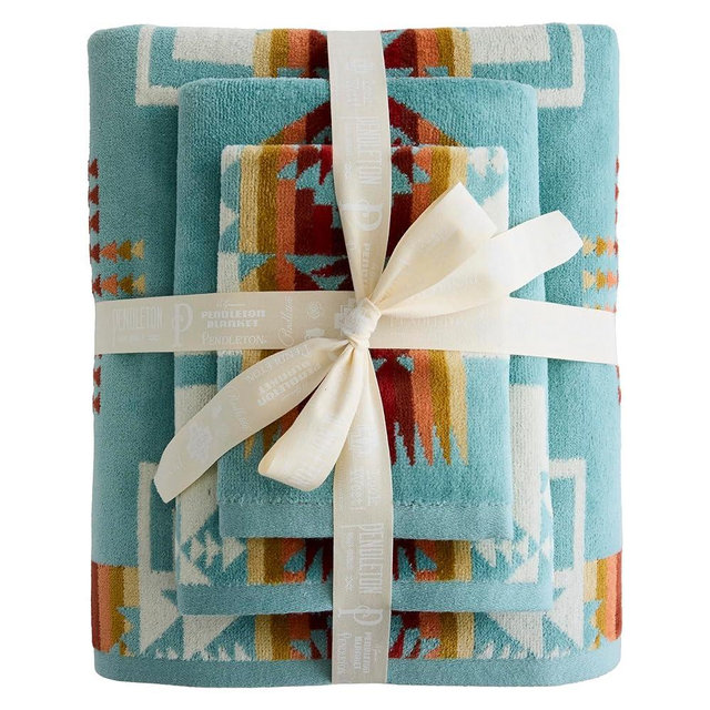 Pendleton 3 Piece Bath Towel Set - Bath, Hand, and Washcloth, 100% Cotton Shower Towels, Soft and Highly Absorbent, Quick Dry, Fade Resistant for Bathroom, Hotel and Spa - Aqua