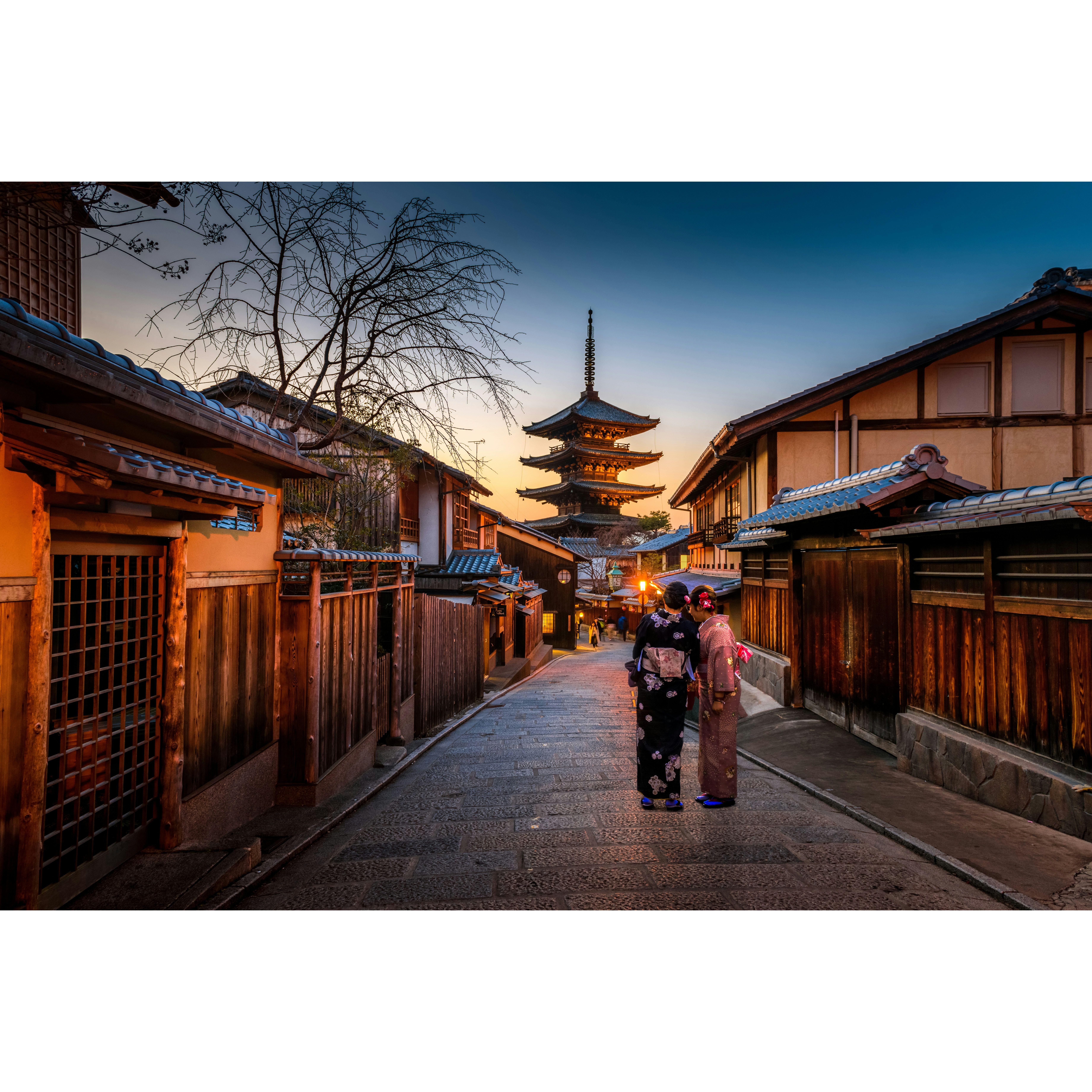 Se abitate a Milano o ci siete stati, è molto probabile che almeno una volta vi abbiamo costretto a cenare da Ifu, il nostro giapponese preferito. Ecco perché, con questo paragone un po' blasfemo, come potremmo non voler visitare il Giappone per fare un "level up" dei nostri gusti e goderci il meglio della cucina giapponese?