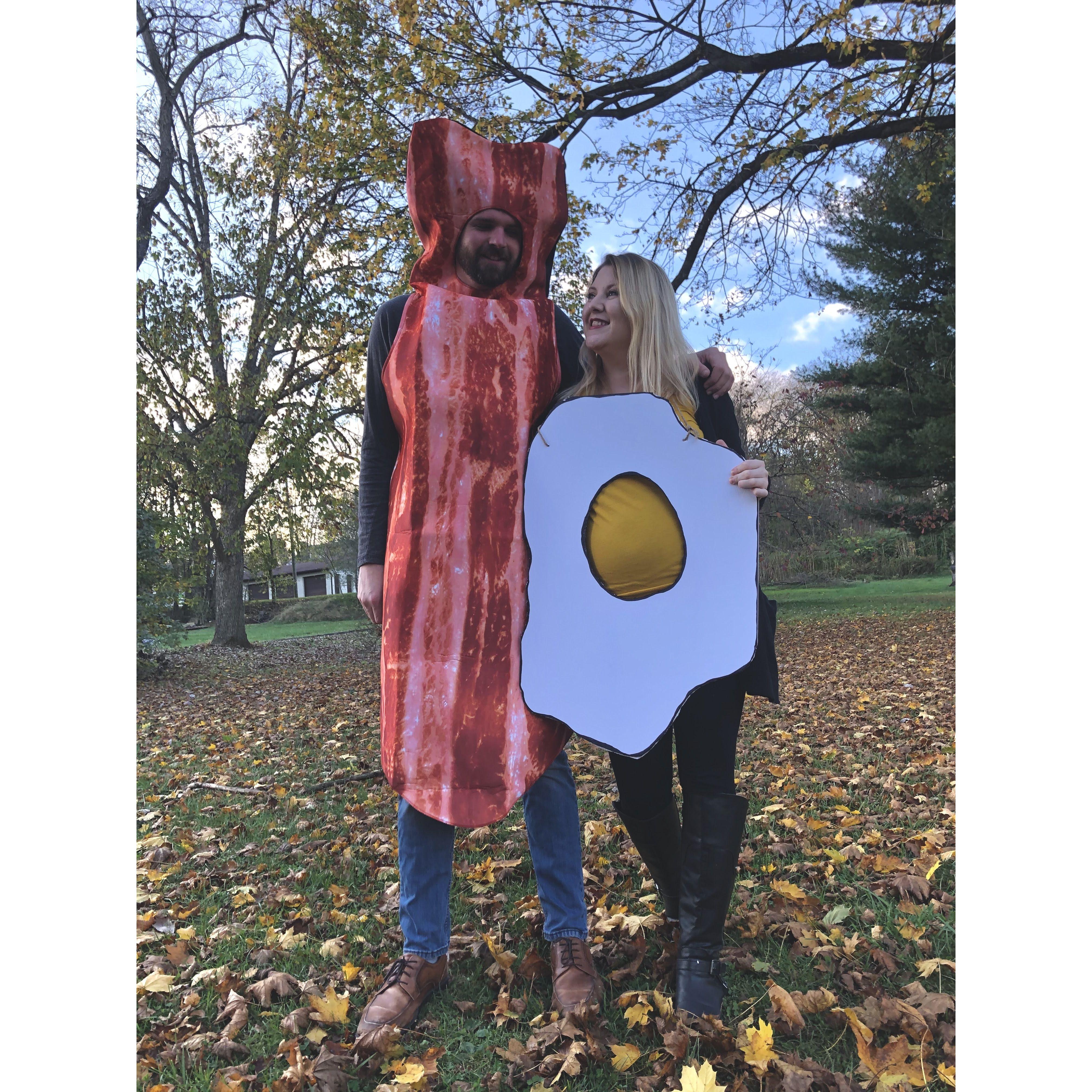 Our cute halloween costume featuring the Fiona baby bump