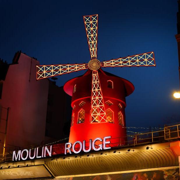 Tickets to Moulin Rouge in Paris