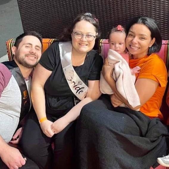 back at the hotel partyin' it up with Isabella and Gabi