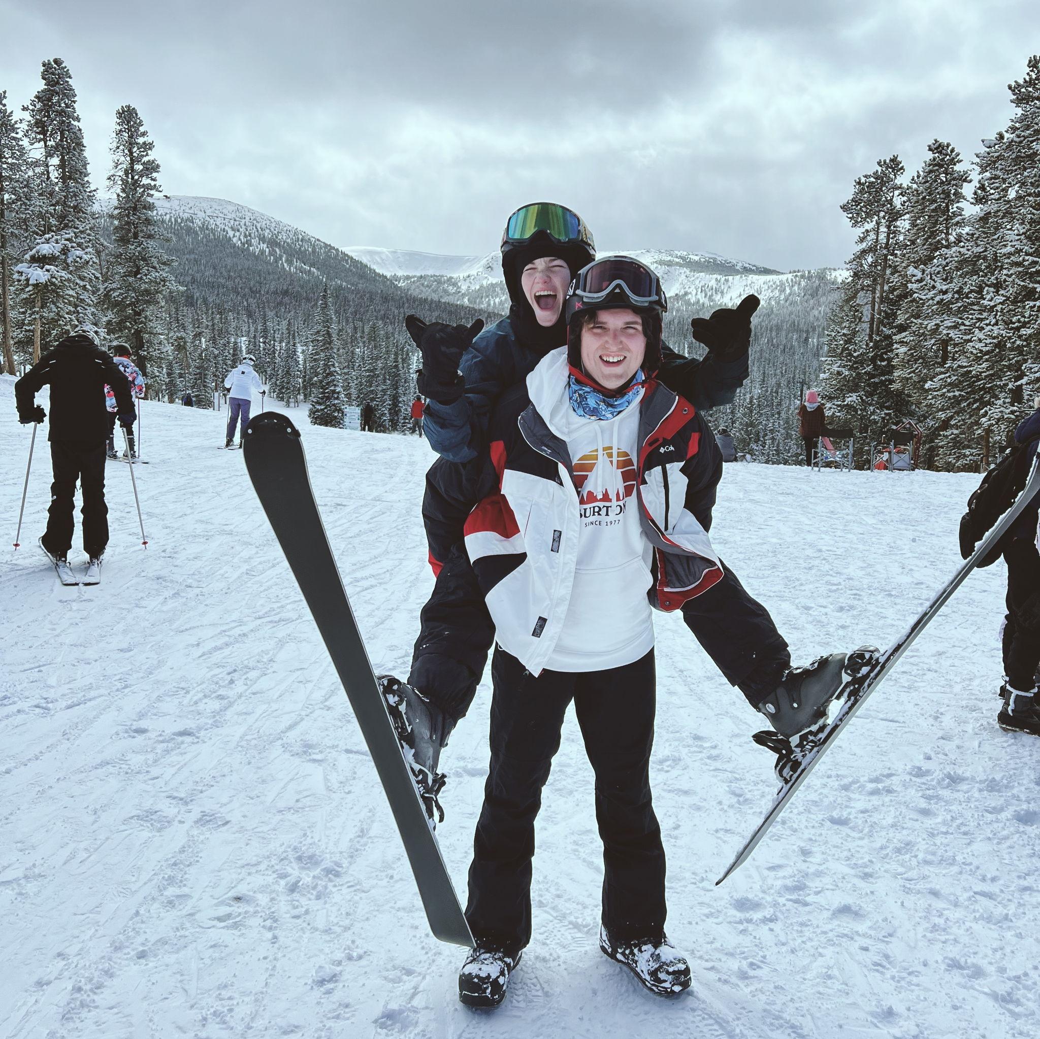 Skiing/Snowboarding 2023