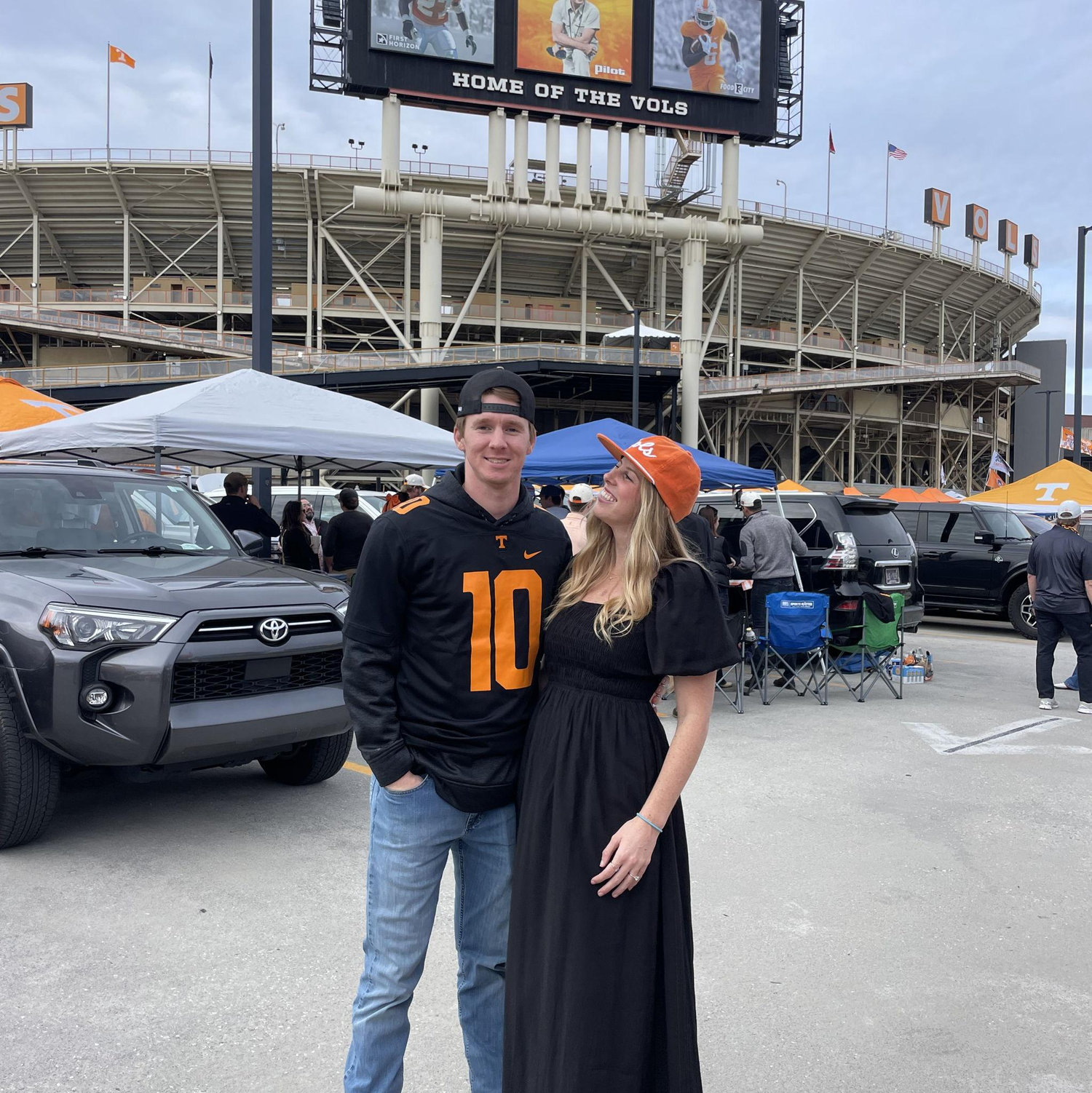 Oklahoma vs Tennessee game! #darkmode