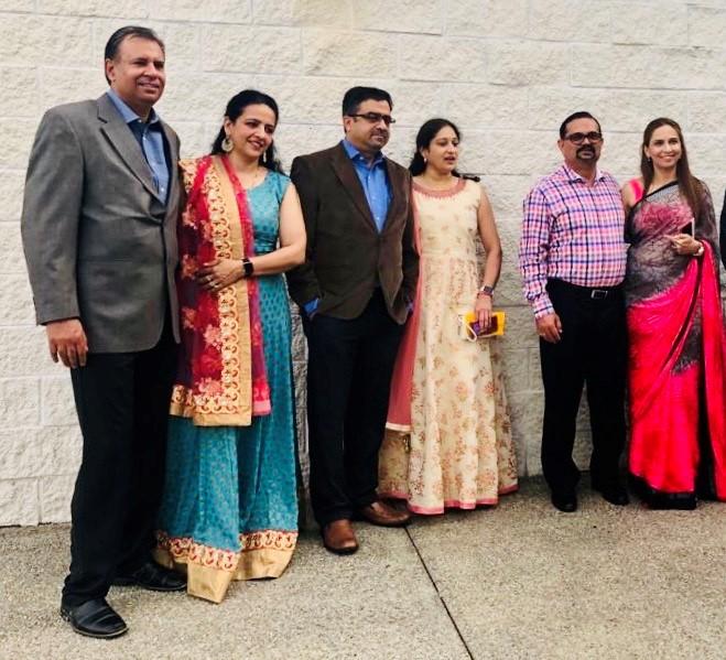 The Wedding Website of Rakhee Dixit and Purushottam Dixit