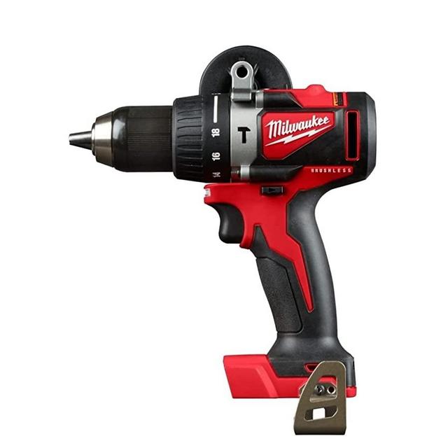 MILWAUKEE'S M18 Brushless 1/2 in. Hamme, Red