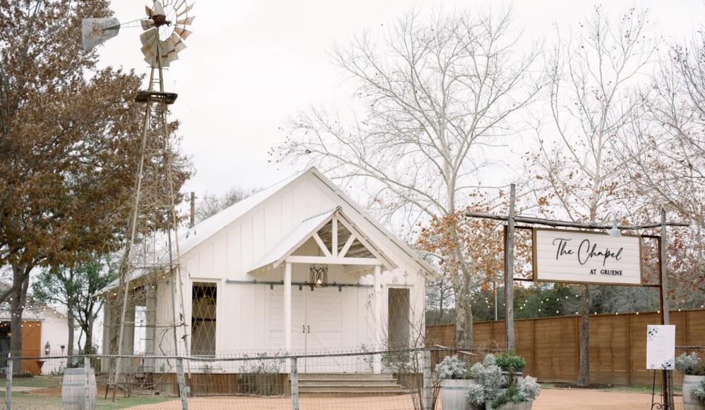 The Wedding Website of Alyssa Cox and Tyler Kees