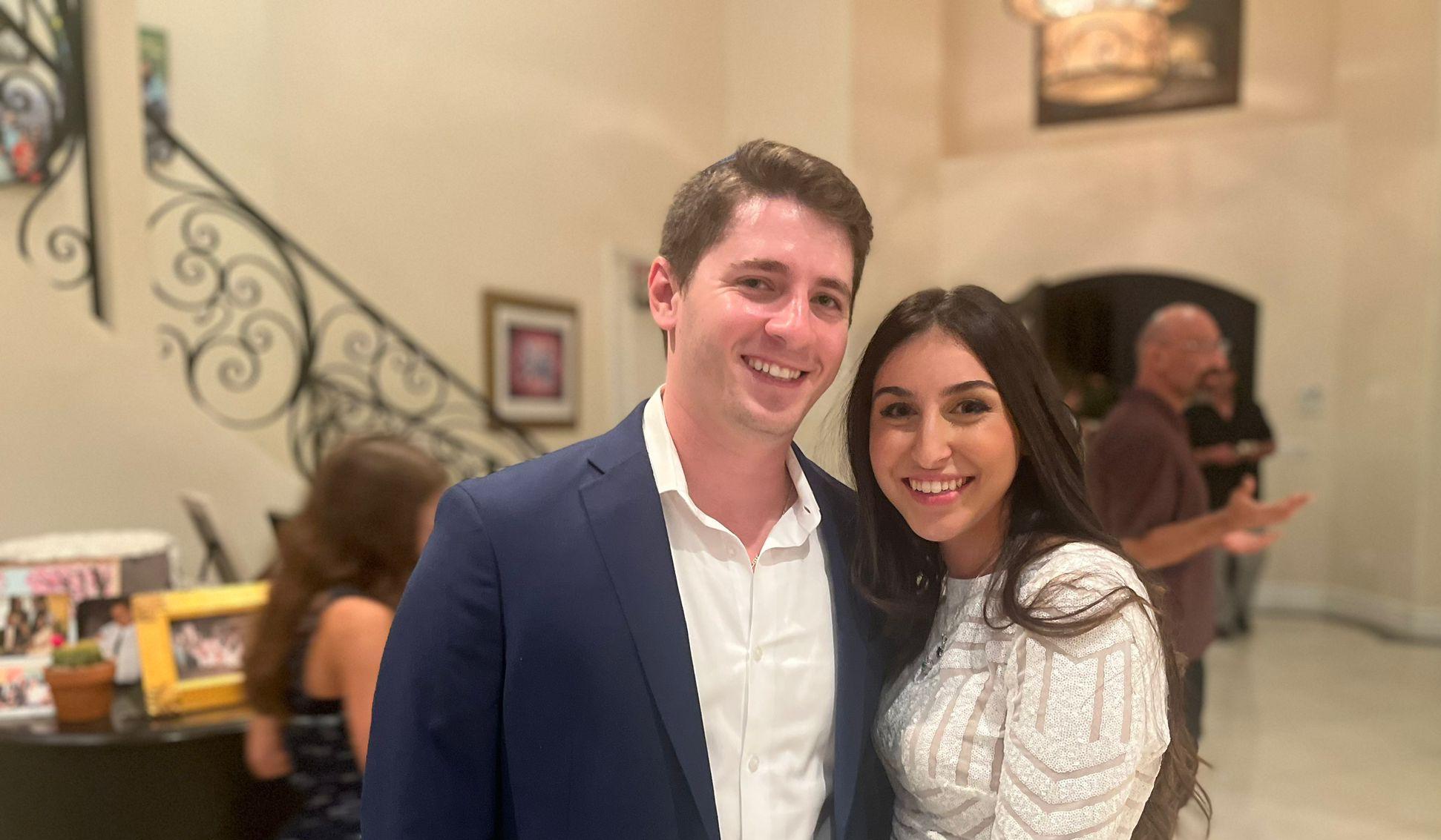 The Wedding Website of Oren Bluman and Miriam Avrahamy