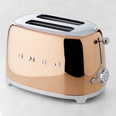 Smeg Toaster (Forget wedding toasts. Have you seen this beauty?)