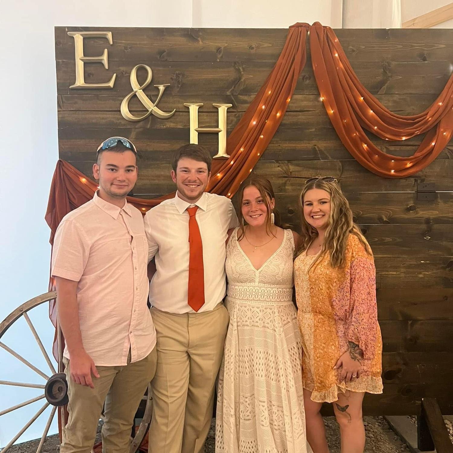 Celebrating Hannah & Evan’s wedding!