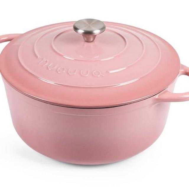 Nuovva Enamelled Cast Iron Dutch Oven Pot with Lid 6.4 Quart Non Stick Casserole Pot – Heavy Duty & Oven Safe up to 500° F for Bread Baking, Braising, Stews, Roasting – 28cm Pink
