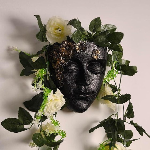 KOXHERO Face Shape Wall Planter Elegant Black Resin Wall-Mounted Head Pot with Drainage Hole Unique Small Vase Holder for Flower,Succulents, Hanging Plants for Plant Lovers