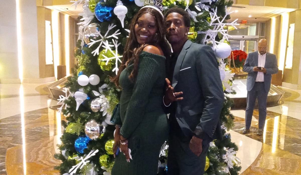 The Wedding Website of Lashonda Hall and Deshawn Cooper
